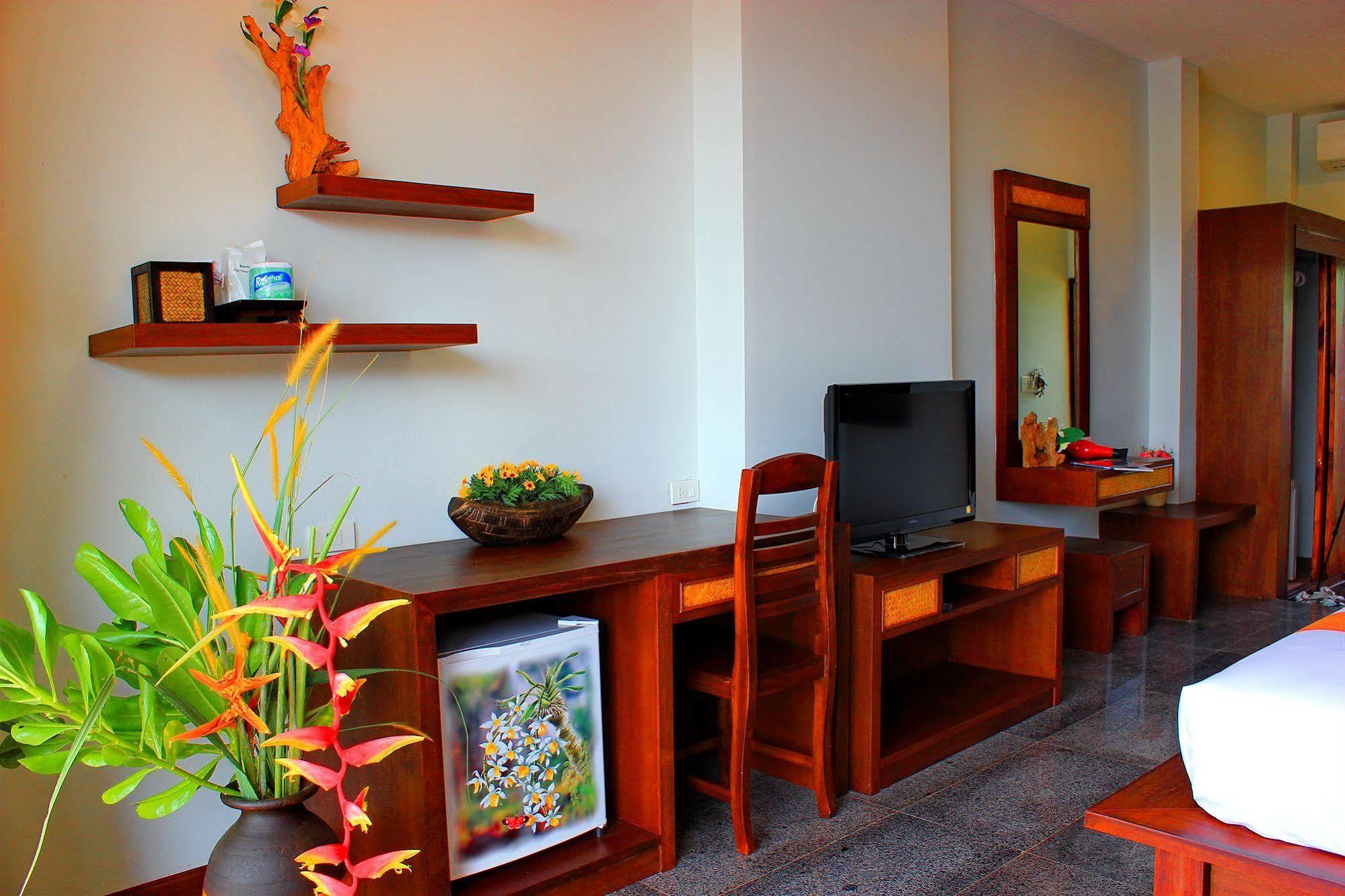 Peace Paradise Beach Koh Lanta Exterior foto