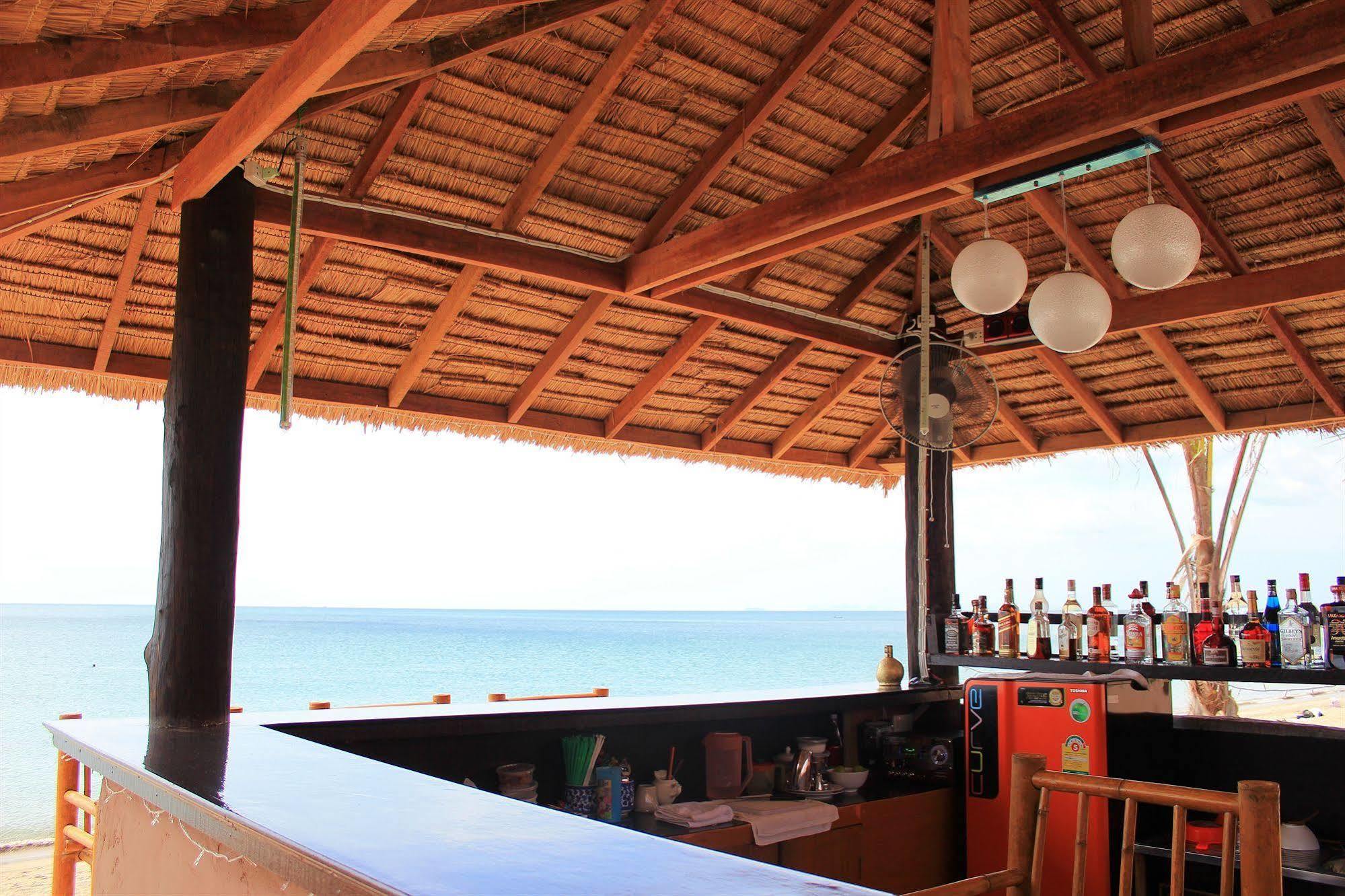 Peace Paradise Beach Koh Lanta Exterior foto
